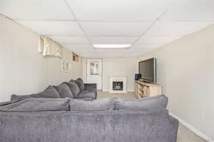 360 Renee Dr, Bayport, NY 11705 - Photo 16