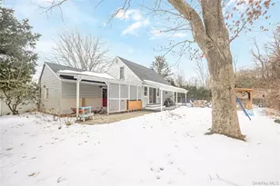 360 Renee Dr, Bayport, NY 11705 - Photo 20