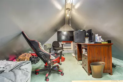 8848 201 St, Hollis, NY 11423 - Photo 26