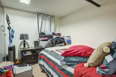 8848 201 St, Hollis, NY 11423 - Photo 18