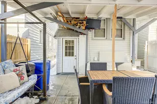 88-48 201st St, Hollis, NY 11423 - Photo 32