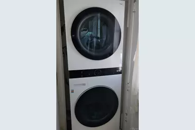 268 Locust Avenue, Freeport, NY 11520 - Photo 10