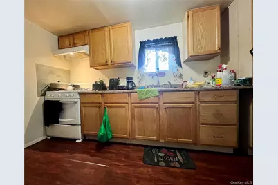 521 E Main Street, Middletown, NY 10940 - Photo 4