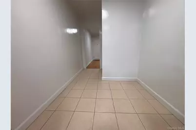 50 S Middle Neck Road #1P, Great Neck, NY 11021 - Photo 12