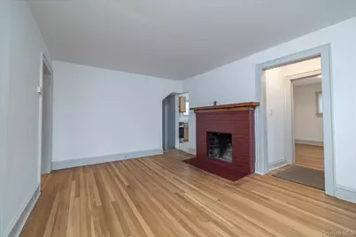 21 Twinlawns Avenue, Hicksville, NY 11801 - Photo 14