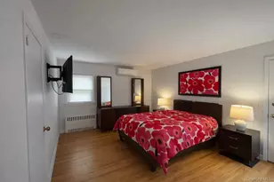 1-55 Beach 127th St, Rockaway Park, NY 11694 - Photo 10