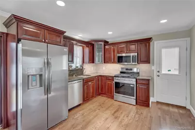 45 Gregory Avenue, Merrick, NY 11566 - Photo 16