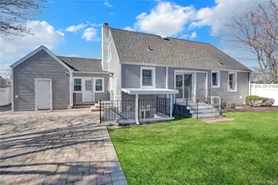 45 Gregory Ave, Merrick, NY 11566 - Photo 38