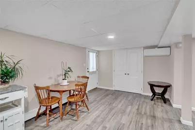 45 Gregory Avenue, Merrick, NY 11566 - Photo 32