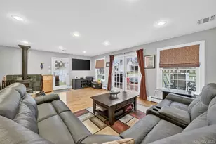 69 S Airmont Rd, Suffern, NY 10901 - Photo 18