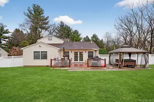 69 S Airmont Rd, Suffern, NY 10901 - Photo 2