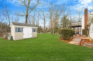 4 Orchid Dr, Port Jefferson Station, NY 11776 - Photo 32