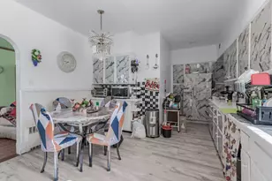 27-21 Coldspring Rd, Far Rockaway, NY 11691 - Photo 4