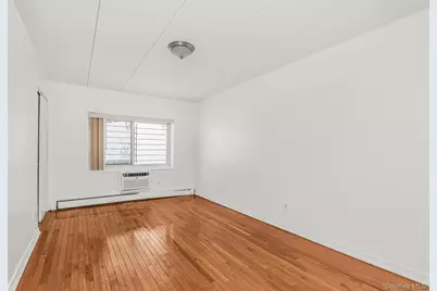 2035 Central Park Avenue #1S, Yonkers, NY 10710 - Photo 10