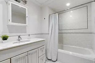 74 Old Post Ln, Mamaroneck, NY 10543 - Photo 26