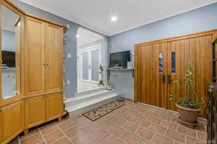 63-72 74th St, Middle Village, NY 11379 - Photo 8