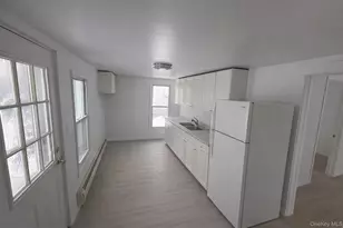 203 W Main St, Middletown, NY 10940 - Photo 2