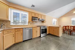 166 Parrott Rd, West Nyack, NY 10994 - Photo 16