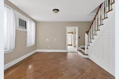 64 Watchogue Road, New York, NY 10314 - Photo 10