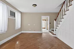 64 Watchogue Rd, New York, NY 10314 - Photo 10