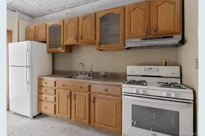 64 Watchogue Road, New York, NY 10314 - Photo 14