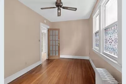 64 Watchogue Road, New York, NY 10314 - Photo 8