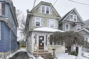 64 Watchogue Rd, New York, NY 10314 - Photo 2