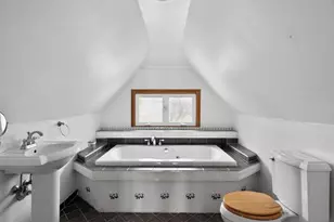 64 Watchogue Rd, New York, NY 10314 - Photo 22