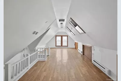 64 Watchogue Road, New York, NY 10314 - Photo 20