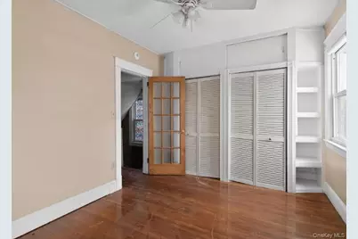 64 Watchogue Road, New York, NY 10314 - Photo 16