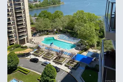 18-15 215 Street #PH F, Bayside, NY 11360 - Photo 14