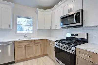 55 Picariello Drive, Haverstraw, NY 10927 - Photo 8