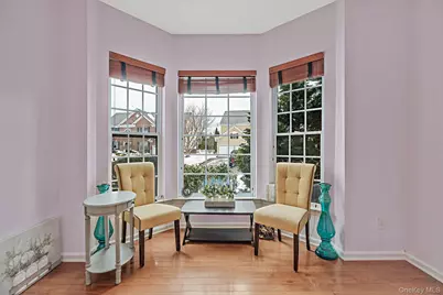 27 Avolet Court, Mount Sinai, NY 11766 - Photo 6