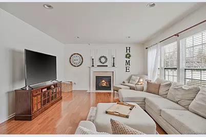 27 Avolet Court, Mount Sinai, NY 11766 - Photo 18