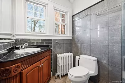 79 Red Ground Road, Roslyn Heights, NY 11577 - Photo 8