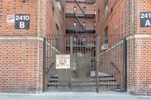 2410 Davidson Ave, Bronx, NY 10468 - Photo 10