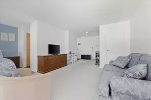 740 E Broadway, Long Beach, NY 11561 - Photo 8