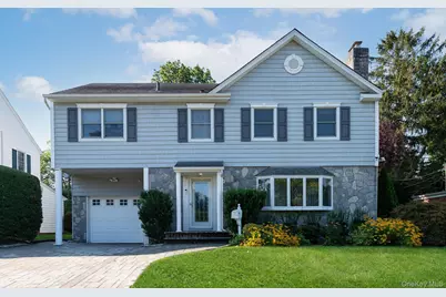 74 Mulberry Ave., Garden City, NY 11530 - Photo 1