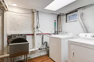 74 Mulberry Ave, Garden City, NY 11530 - Photo 18