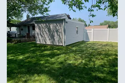 449 51st Street, Lindenhurst, NY 11757 - Photo 16