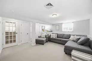 147 Ruth St, West Islip, NY 11795 - Photo 12