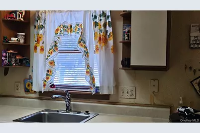 7 Sara Drive, Loch Sheldrake, NY 12759 - Photo 2