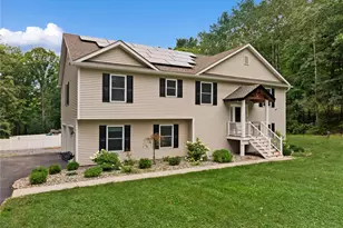 65 Beaver Rd, Lagrangeville, NY 12540 - Photo 2