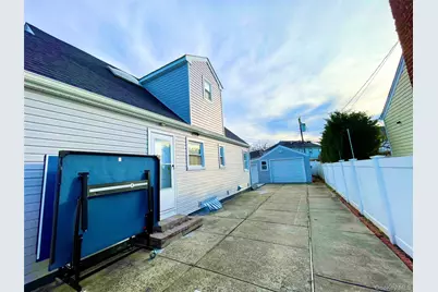 [Address not provided], New Hyde Park, NY 11040 - Photo 2