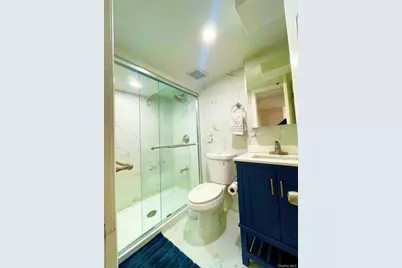 [Address not provided], New Hyde Park, NY 11040 - Photo 8