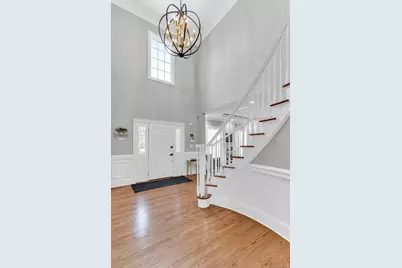 19 Sassinoro Boulevard, Cortlandt Manor, NY 10567 - Photo 2