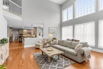 19 Sassinoro Boulevard, Cortlandt Manor, NY 10567 - Photo 18