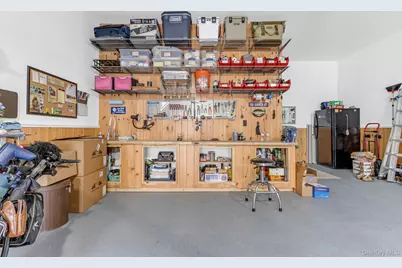 19 Sassinoro Boulevard, Cortlandt Manor, NY 10567 - Photo 36