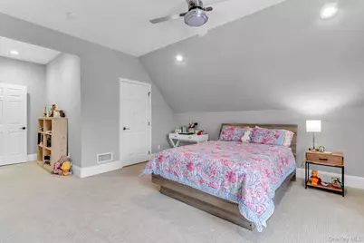 19 Sassinoro Boulevard, Cortlandt Manor, NY 10567 - Photo 30