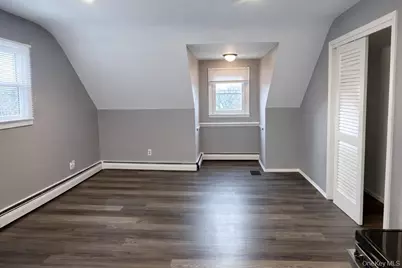 83 E Lido Prom, Lindenhurst, NY 11757 - Photo 4